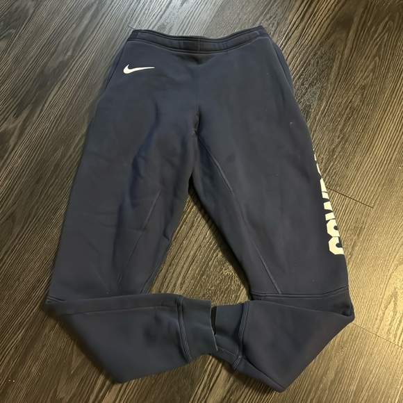 🍍NIKE NFL TEAM APPAREL DALLAS COWBOYS SWEATPANTS 🍍ZIP POCKETS🍍SIZE MEDIUM 🍍 - Picture 1 of 7